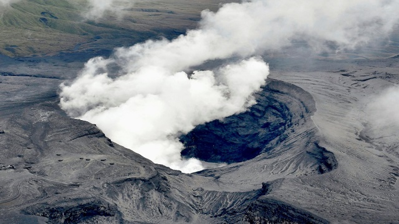 Volcano Erupts In Japan No Injuries