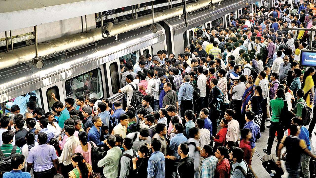 Delhi Metro Strike Delhi Transport Minister Directs Dmrc To Resolve