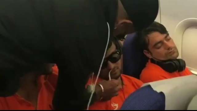 Watch - IPL 2018: Dhawan plays a classic prank, but his SRH team-mates Shakib & Rashid are not impressed