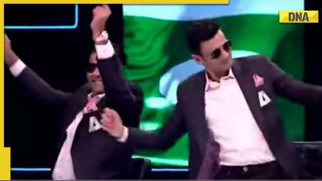 Watch Wasim Akram Shoaib Malik And Waqar Younis Dance In Tv Studio