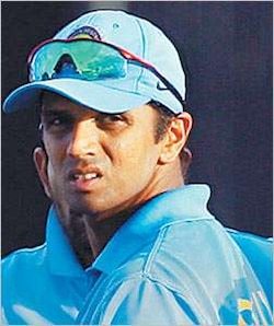 Dravid exhorts his forces