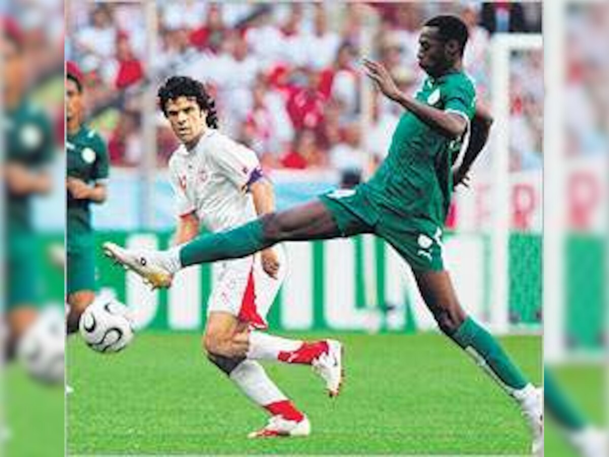 Tunisia scrape late draw with Saudis