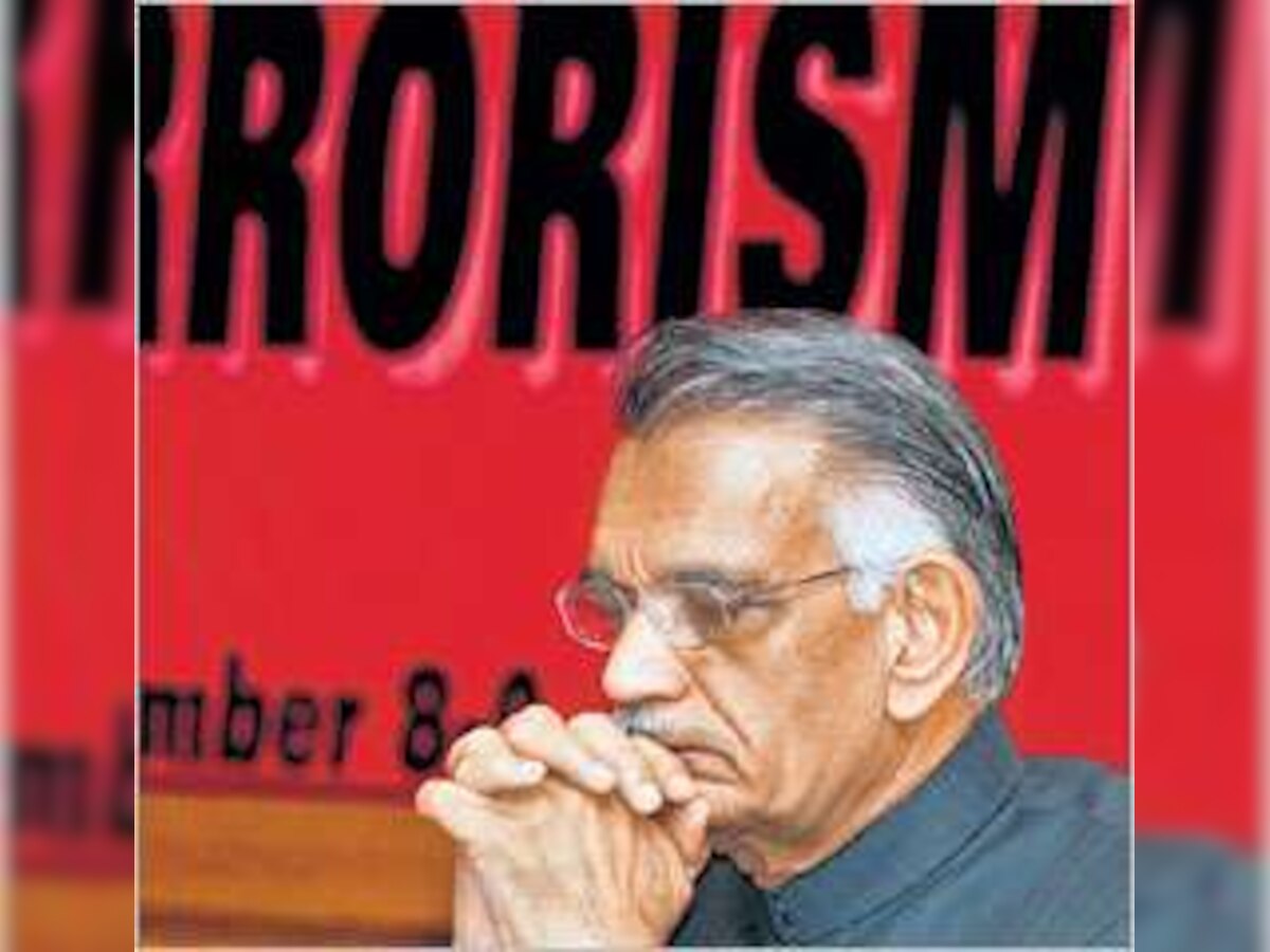 It’s a specialist’s job to conduct crime probes: Shivraj Patil