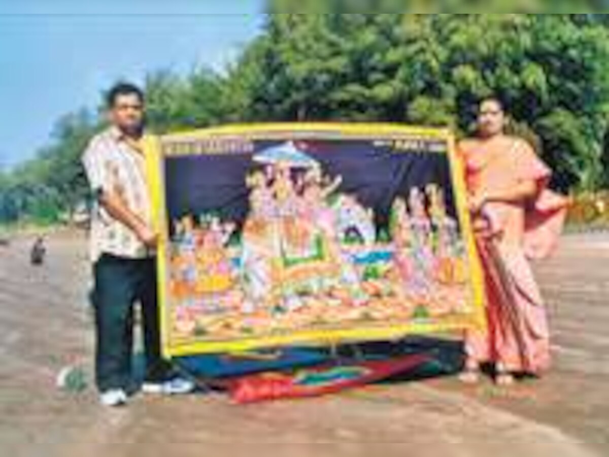 Dahanu’s Ashok creates world’s first diamond-studded kite