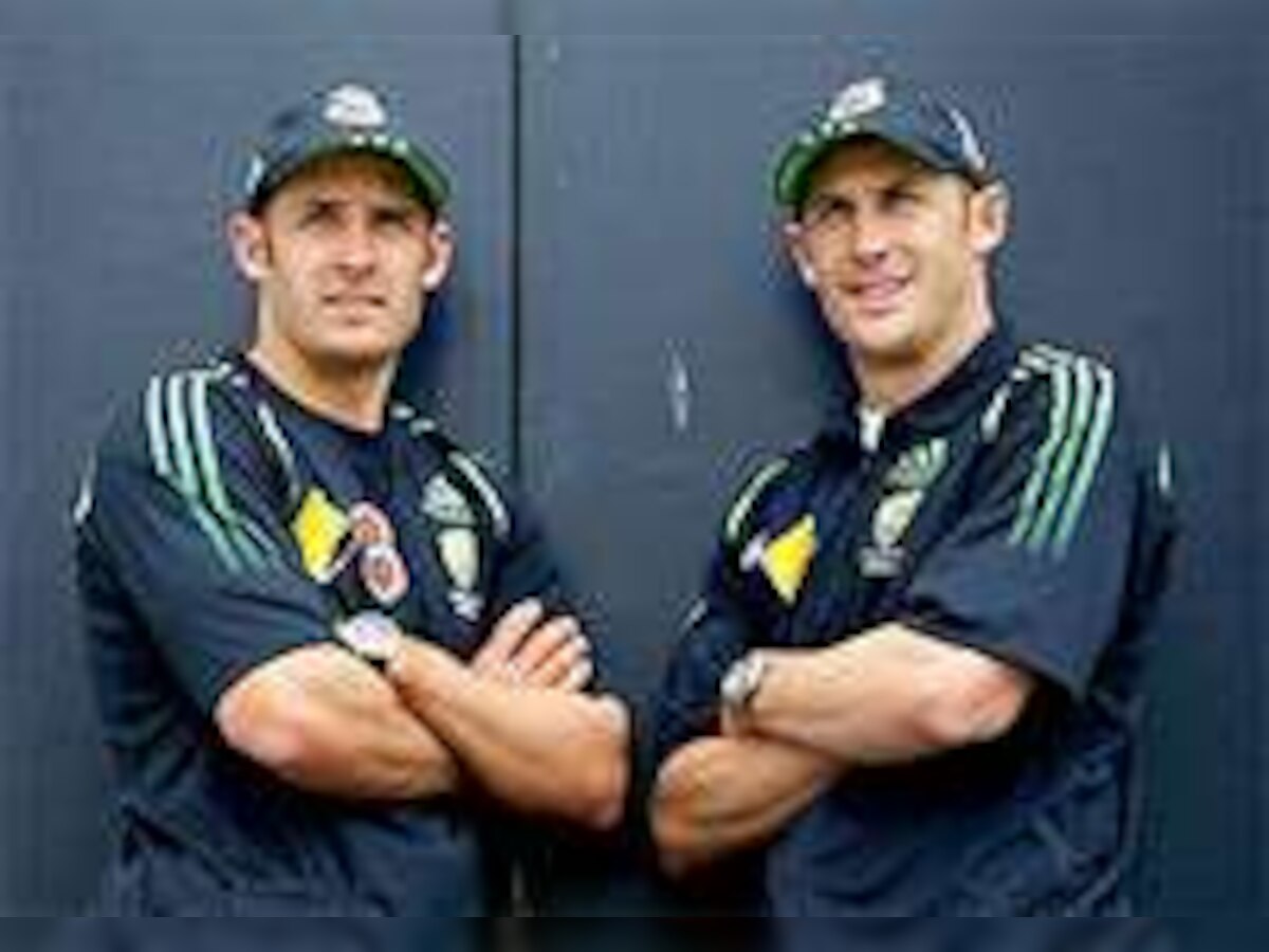 Hussey brothers help Australia level series