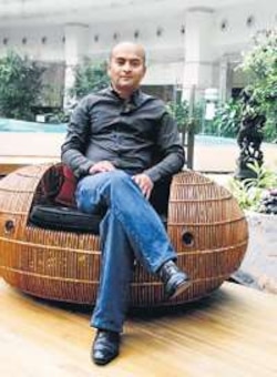Vijay Singh plans to unite Indian designers