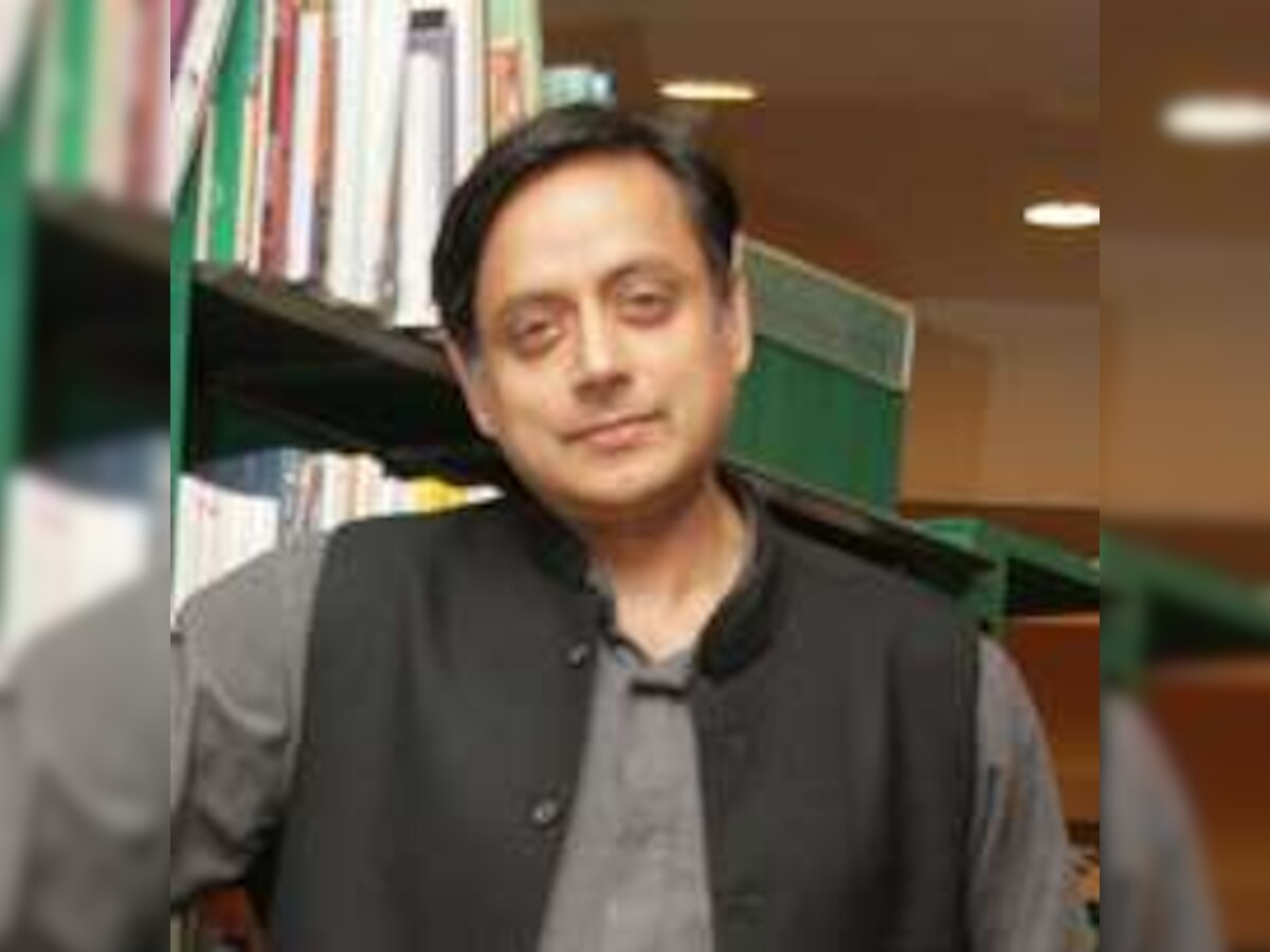 Shashi Tharoor slugs it out to shed outsider tag