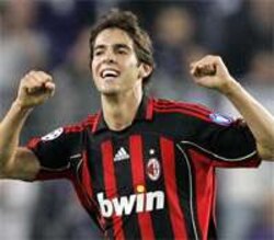 Man U in talks with Kaka over a summer move