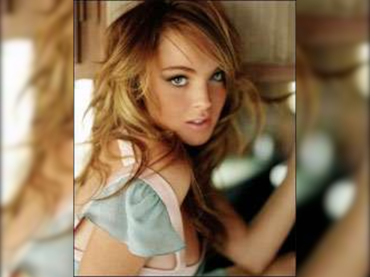 Lindsay Lohan's ex-beau 'ashamed' of romancing her