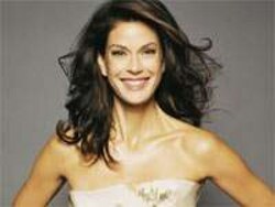 Teri Hatcher’s fears for safety after swarming bees attack home