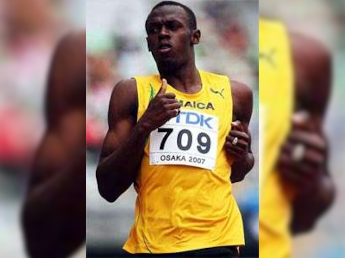 Usain Bolt wins 100m at London Grand Prix