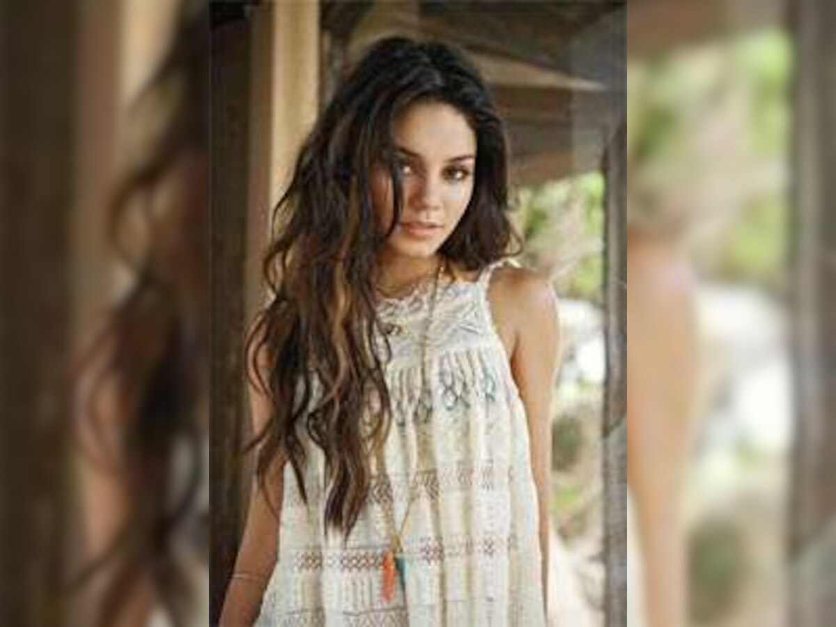 Vanessa Hudgens in nude photo scandal once again