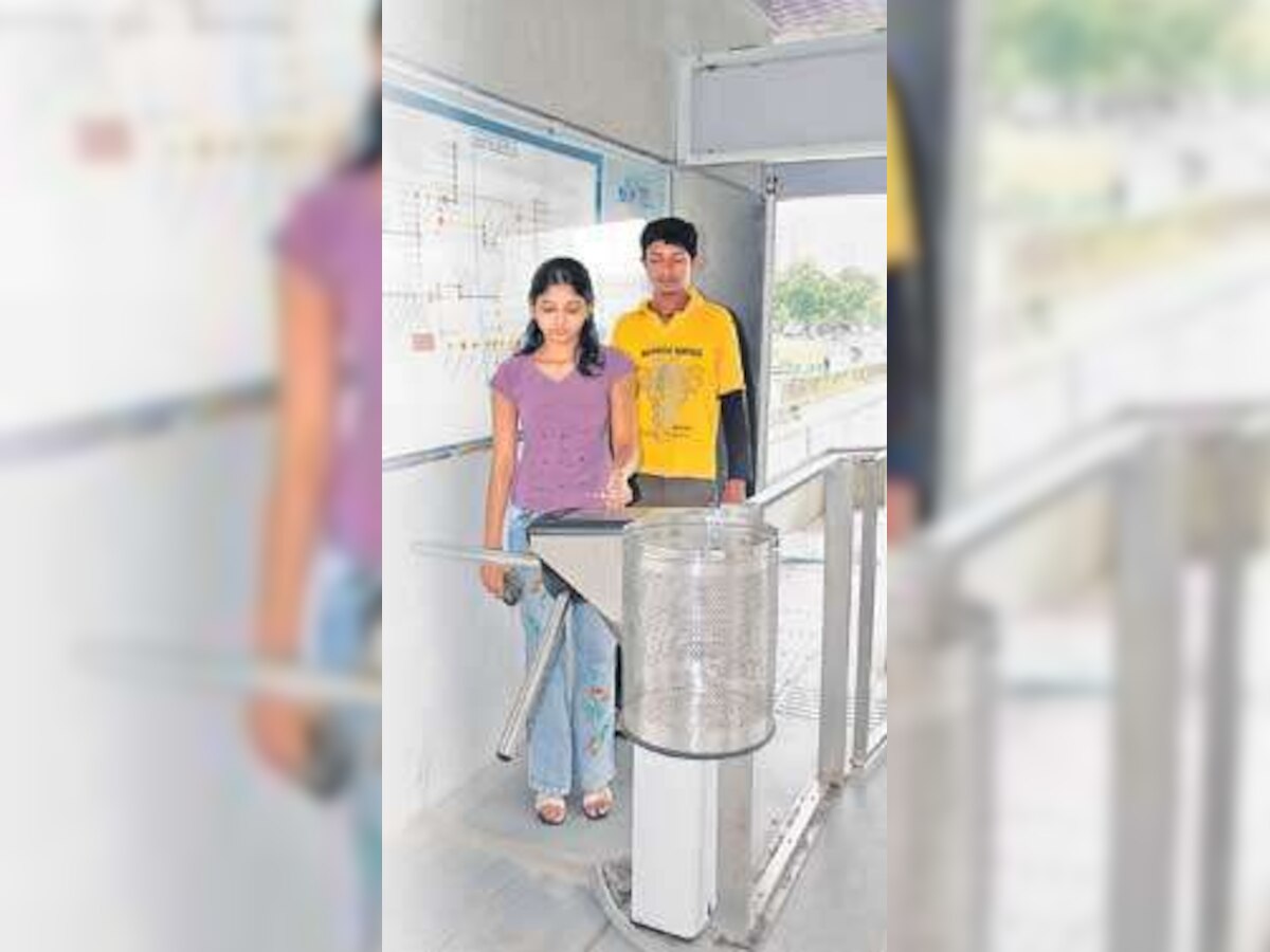 Smart cards, turnstile entry for Ahmedabad's BRTS commuters