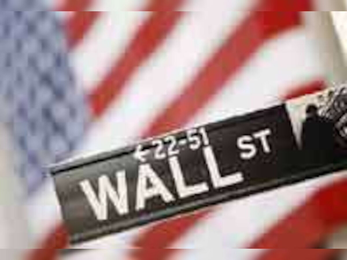 Wall Street drops on Obama bank limits plan