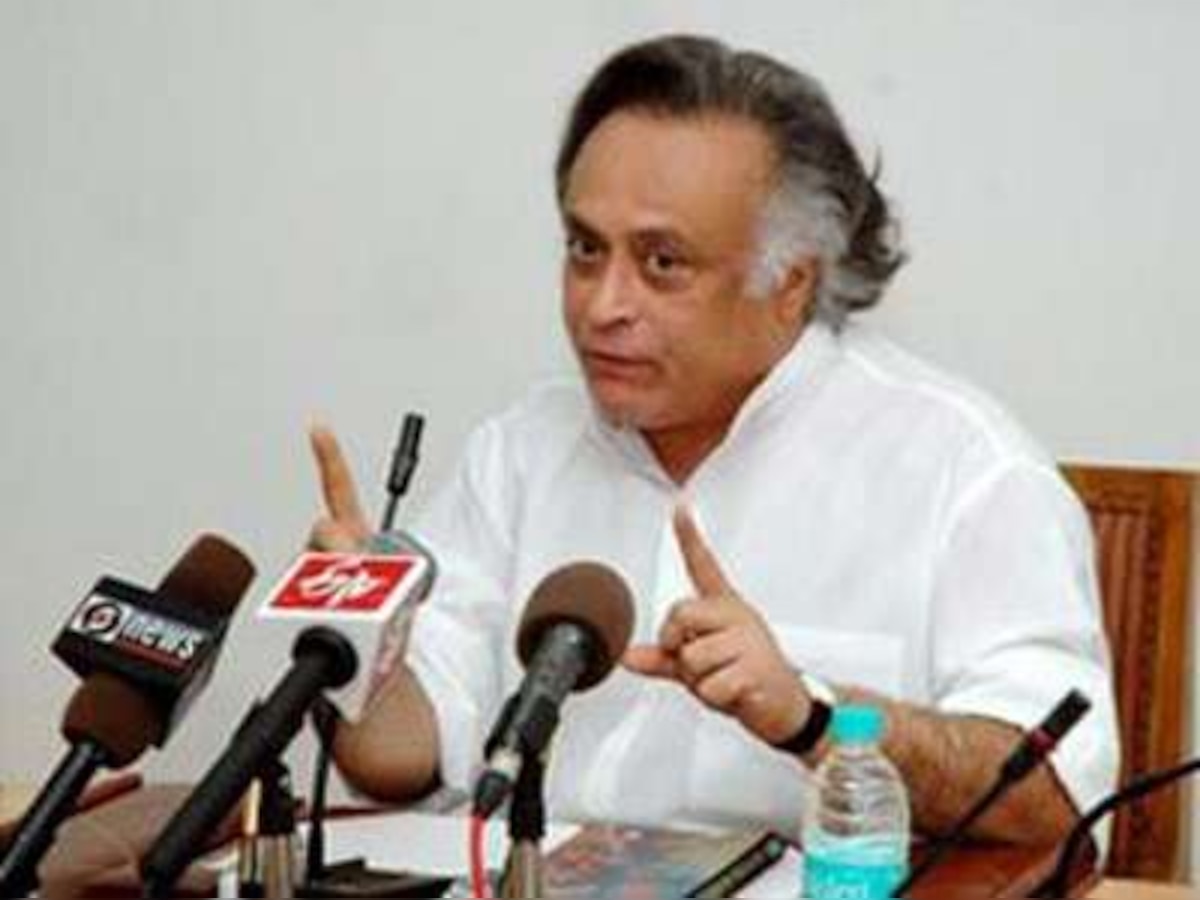 Bt brinjal: No conflict says Cong; subtle backing for Ramesh