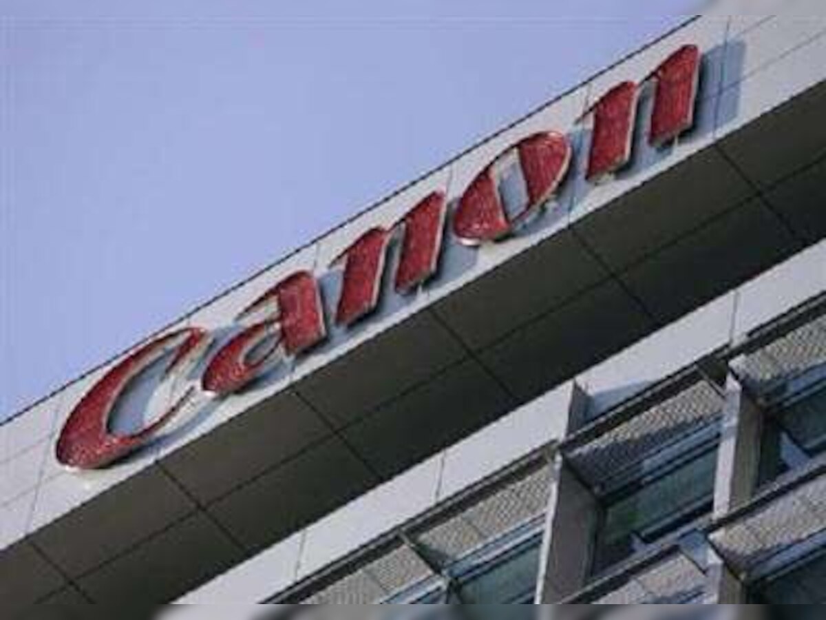 Canon fourth quarter profit jumps, sees further recovery