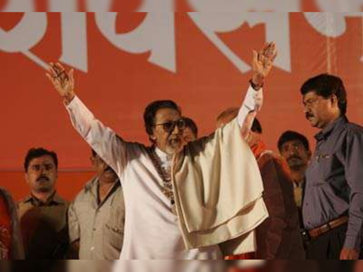 Thackeray attacks Mukesh Ambani over 'Mumbai-for-all' remark