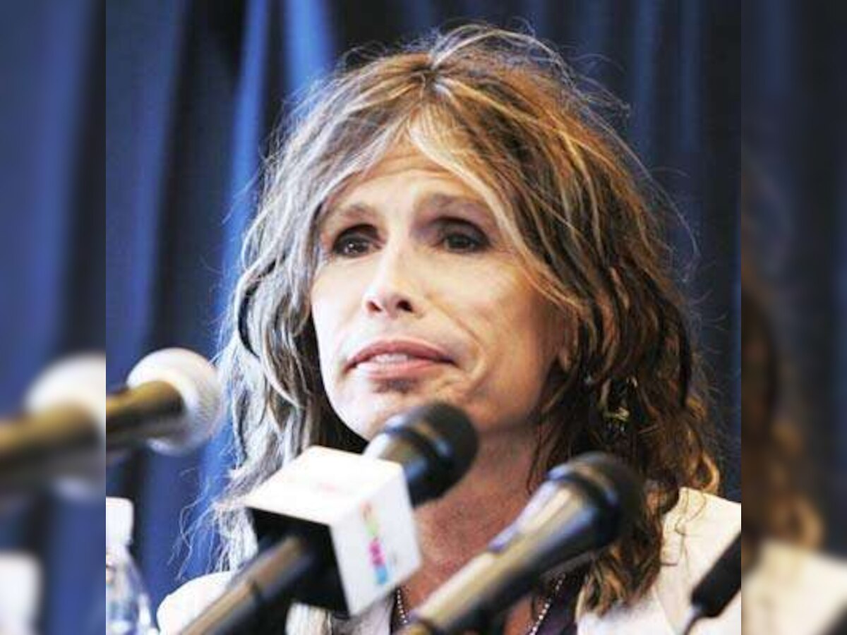 Steven Tyler completes 30 days of 'intensive sobriety treatment'