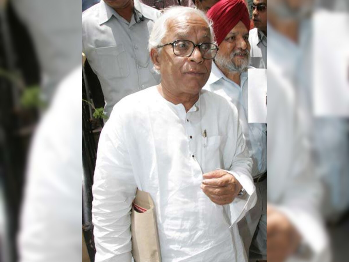 Buddhadeb Bhattacharjee cautions Centre against petro price hike