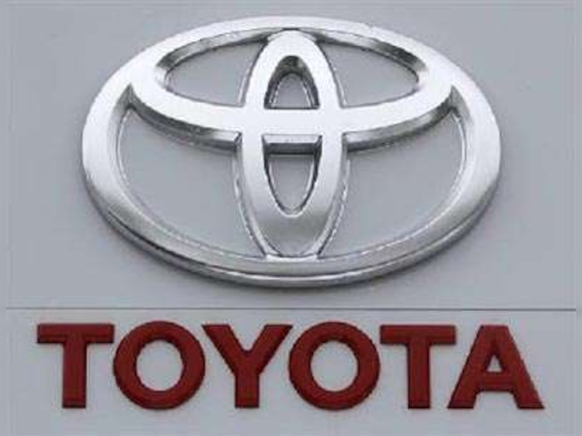 Toyota readies global Prius recall Source