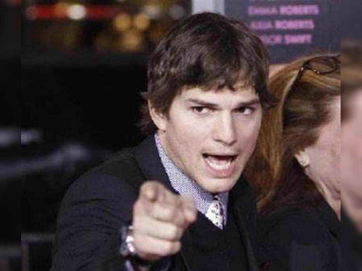 Just A Minute With Ashton Kutcher And Jennifer Garner On Valentines Day