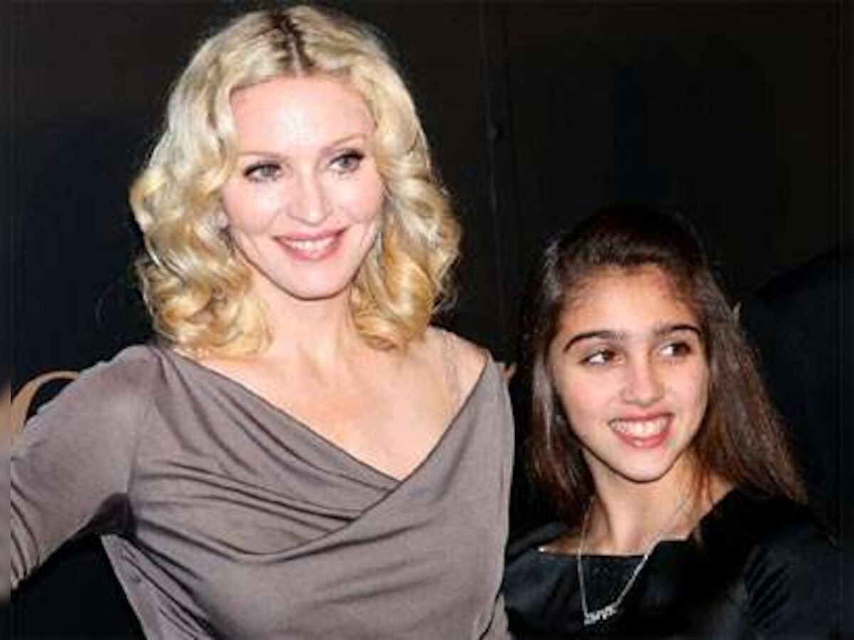 Madonna offers small role to daughter in directorial venture 