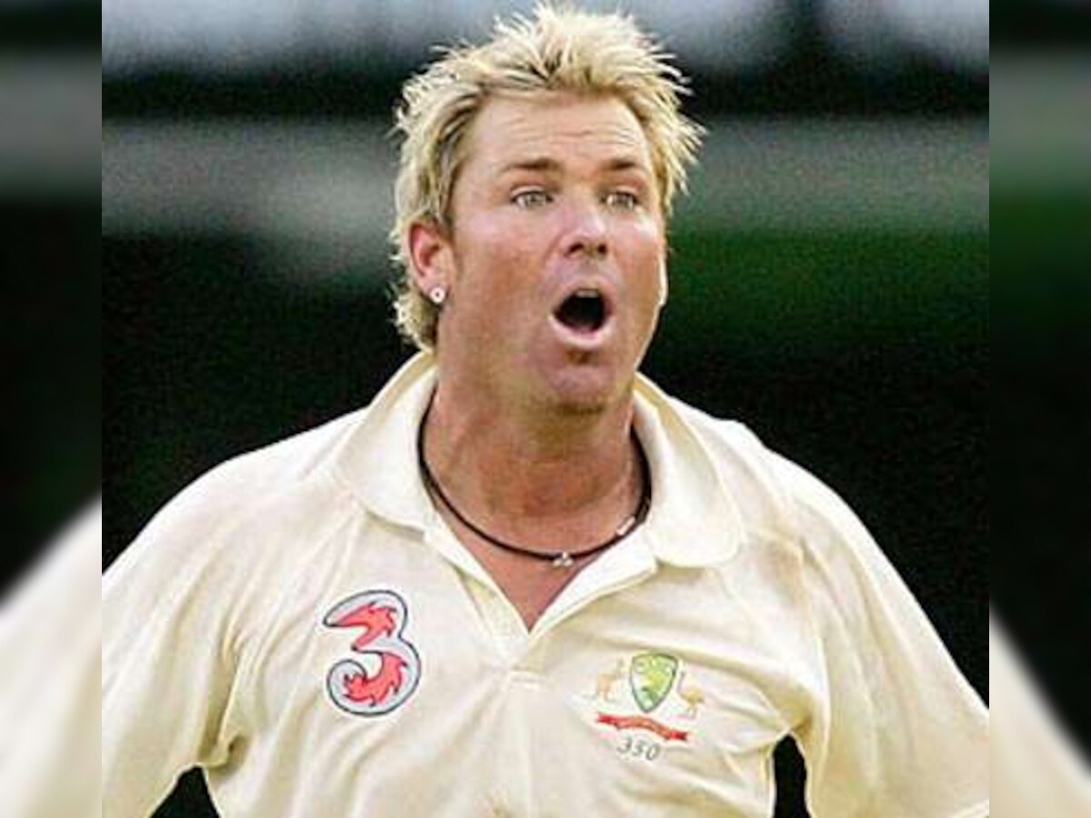 Shane Warne slammed for luring Twitter fans to online gambling site 