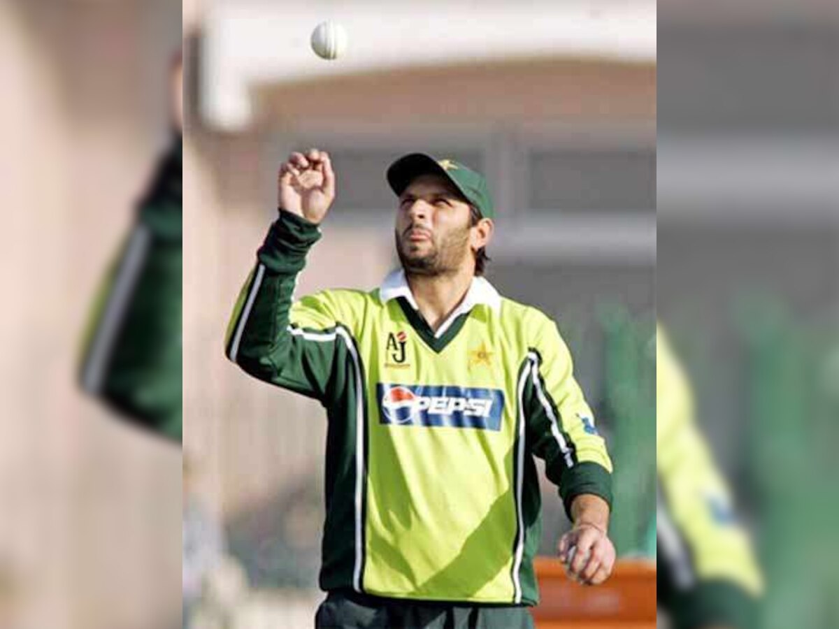 Shahid Afridi, Younus Khan appeal against PCB fine, ban 