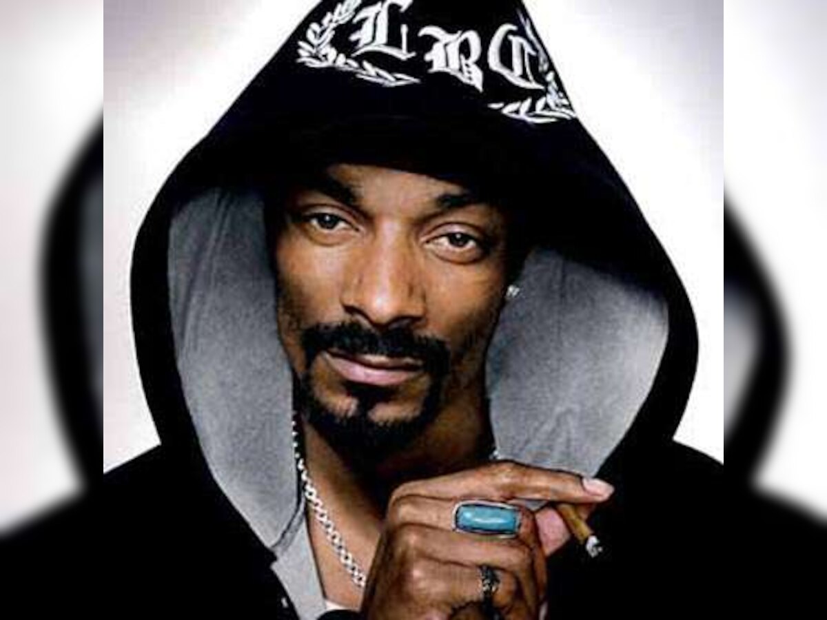 Snoop Dogg wants to rap with David Beckham