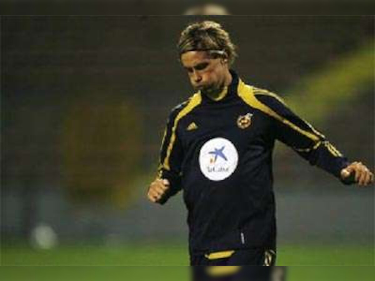 Fernando Torres in fitness race for Spain opener