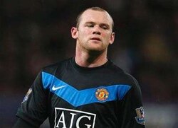 Wayne Rooney loves to hear a buzz while sleeping