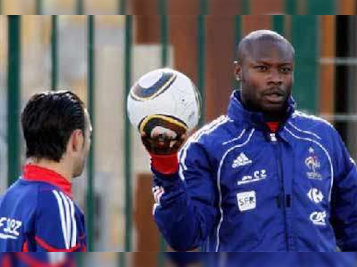 France's Raymond Domenech prepares for musical chairs