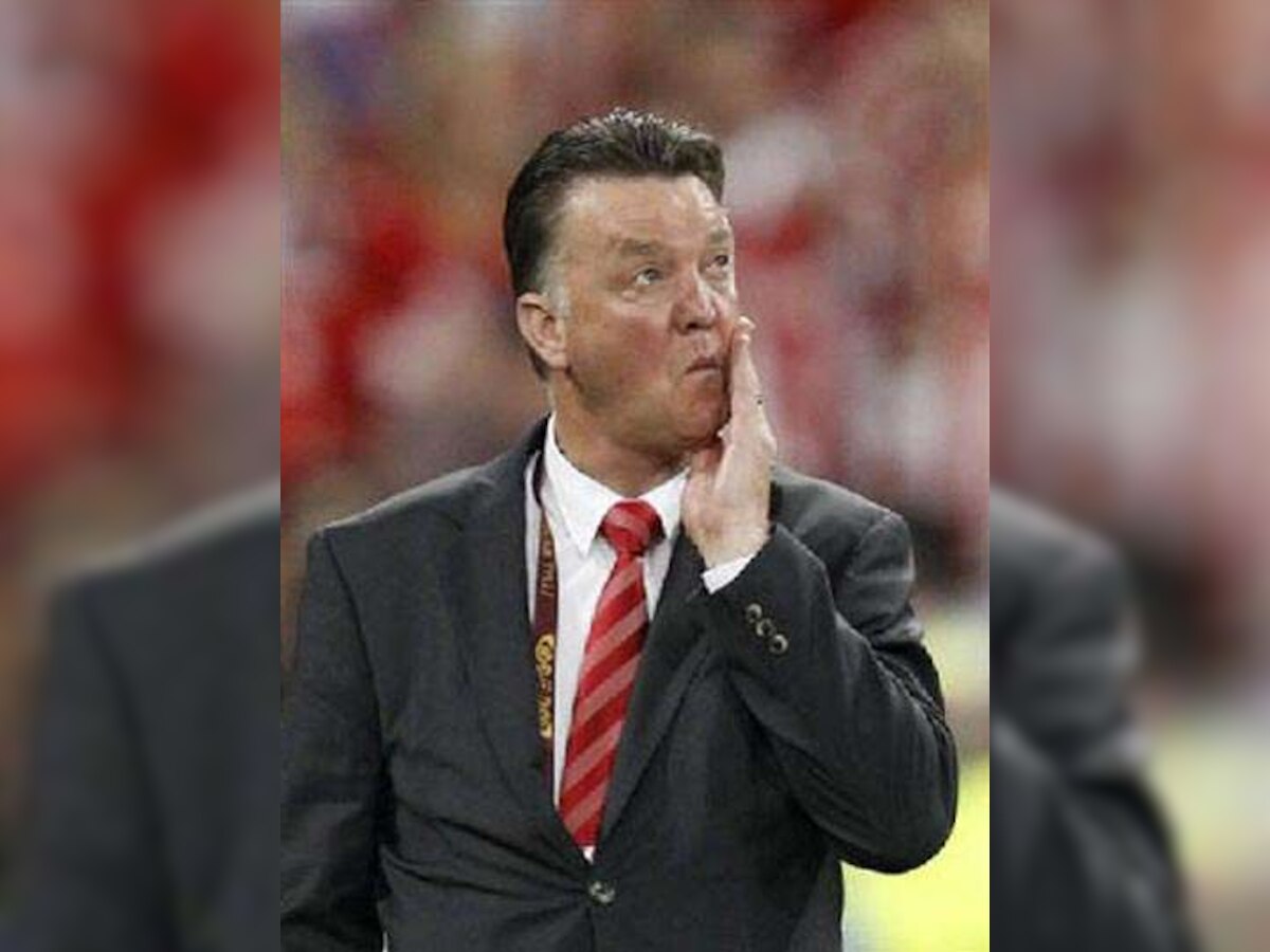 No regrets for Bayern's attack-minded Louis Van Gaal in defeat