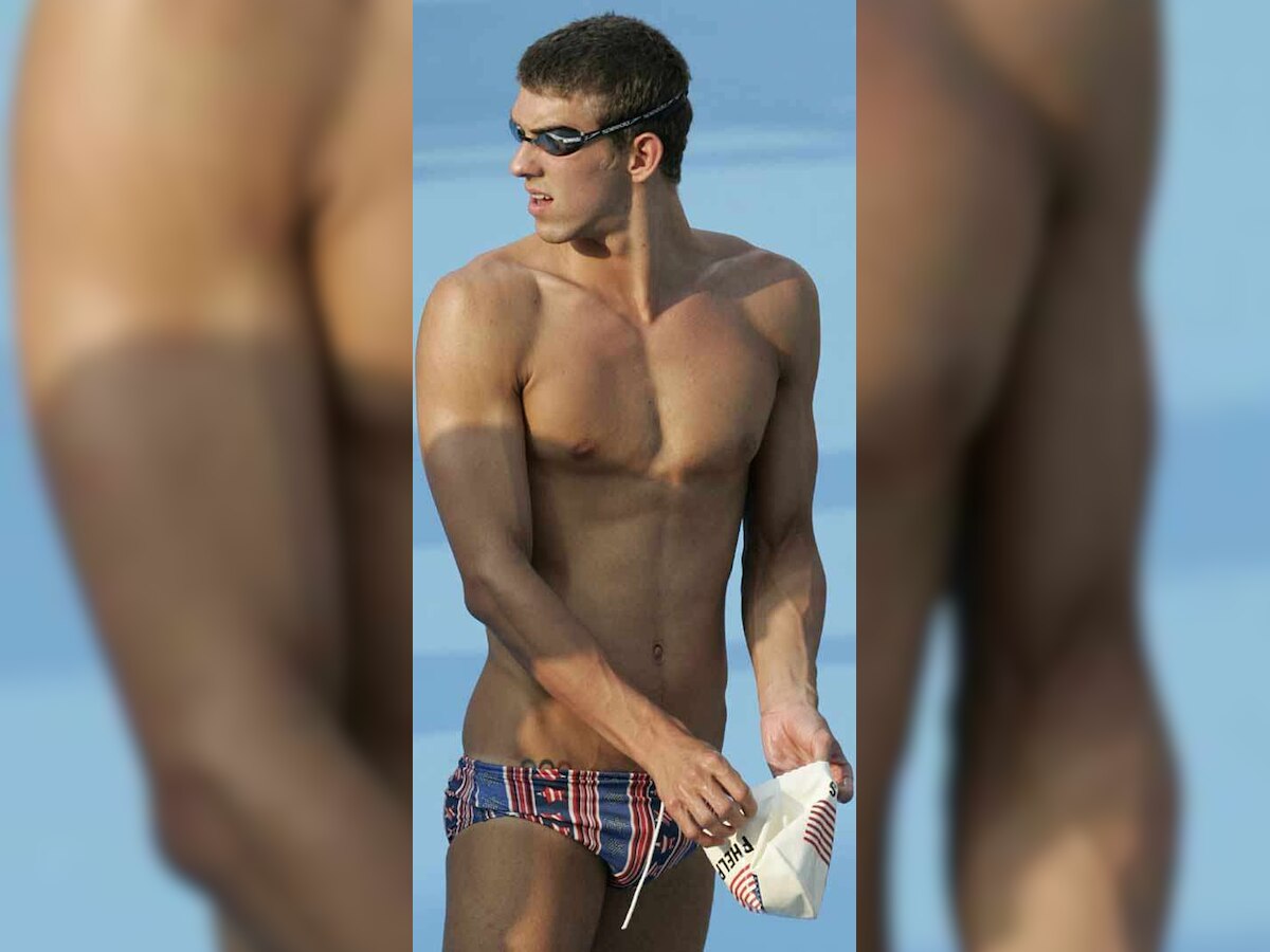 Michael Phelps makes a splash at Vegas bash