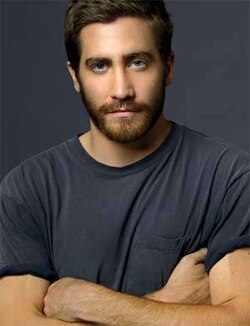 Director walks out of Jake Gyllenhaal, Jessica Biel's new movie