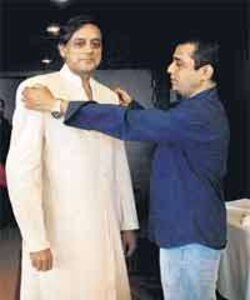 It’s a bandgala for groom-to-be Shashi Tharoor!