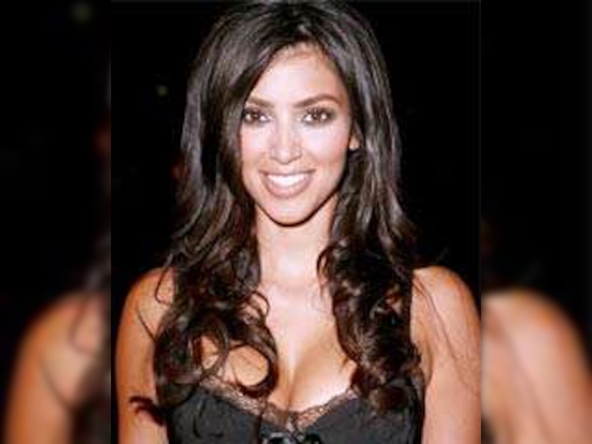 Kim Kardashian 'single and ready to mingle' after split with Reggie Bush