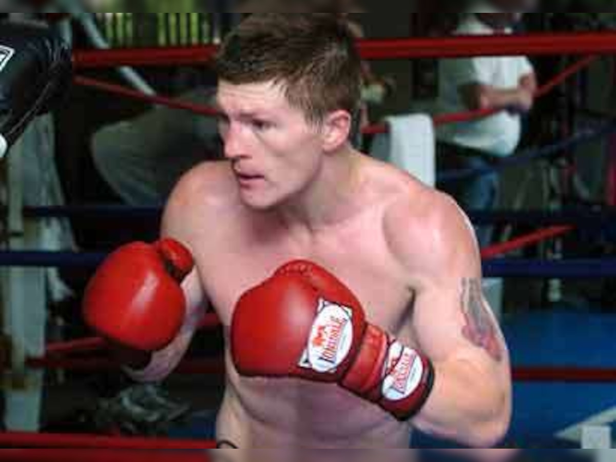 Ricky Hatton turned to cocaine after defeat depression, says mother 