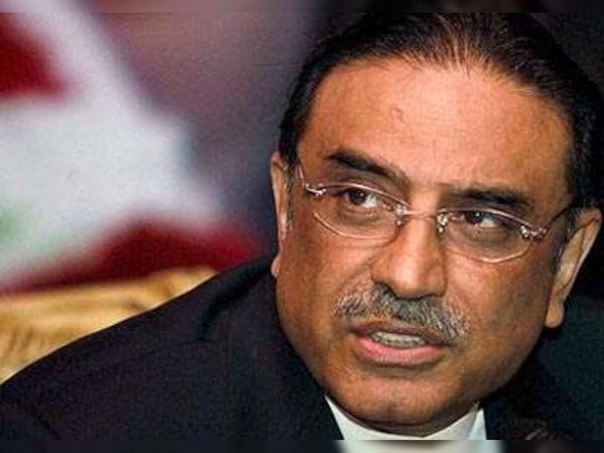 Asif Ali Zardari, David Cameron seek to bury the row; agree for annual summit