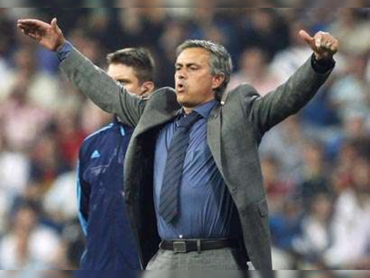 Jose Mourinho enjoys perfect start as big teams shine