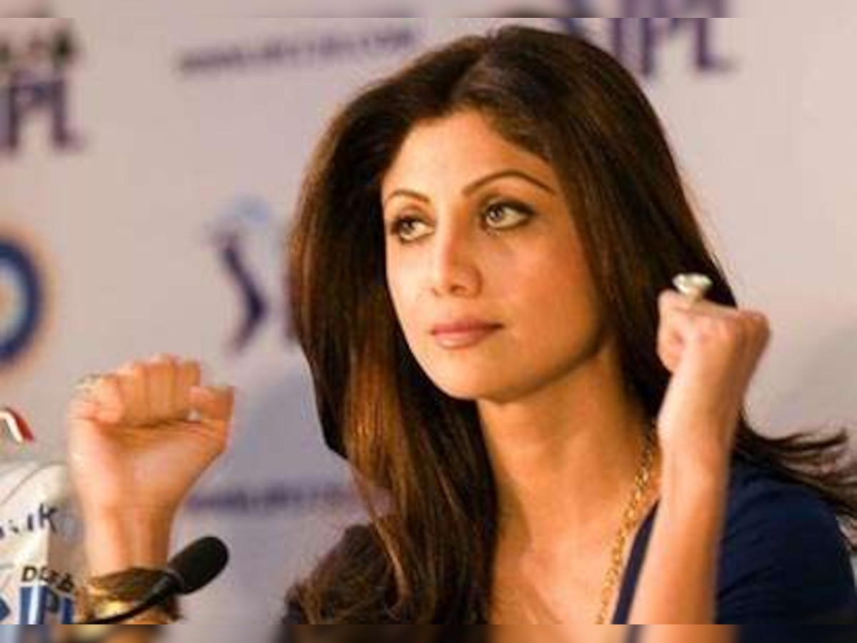 Bollywood celebs express angst over Commonwealth mess