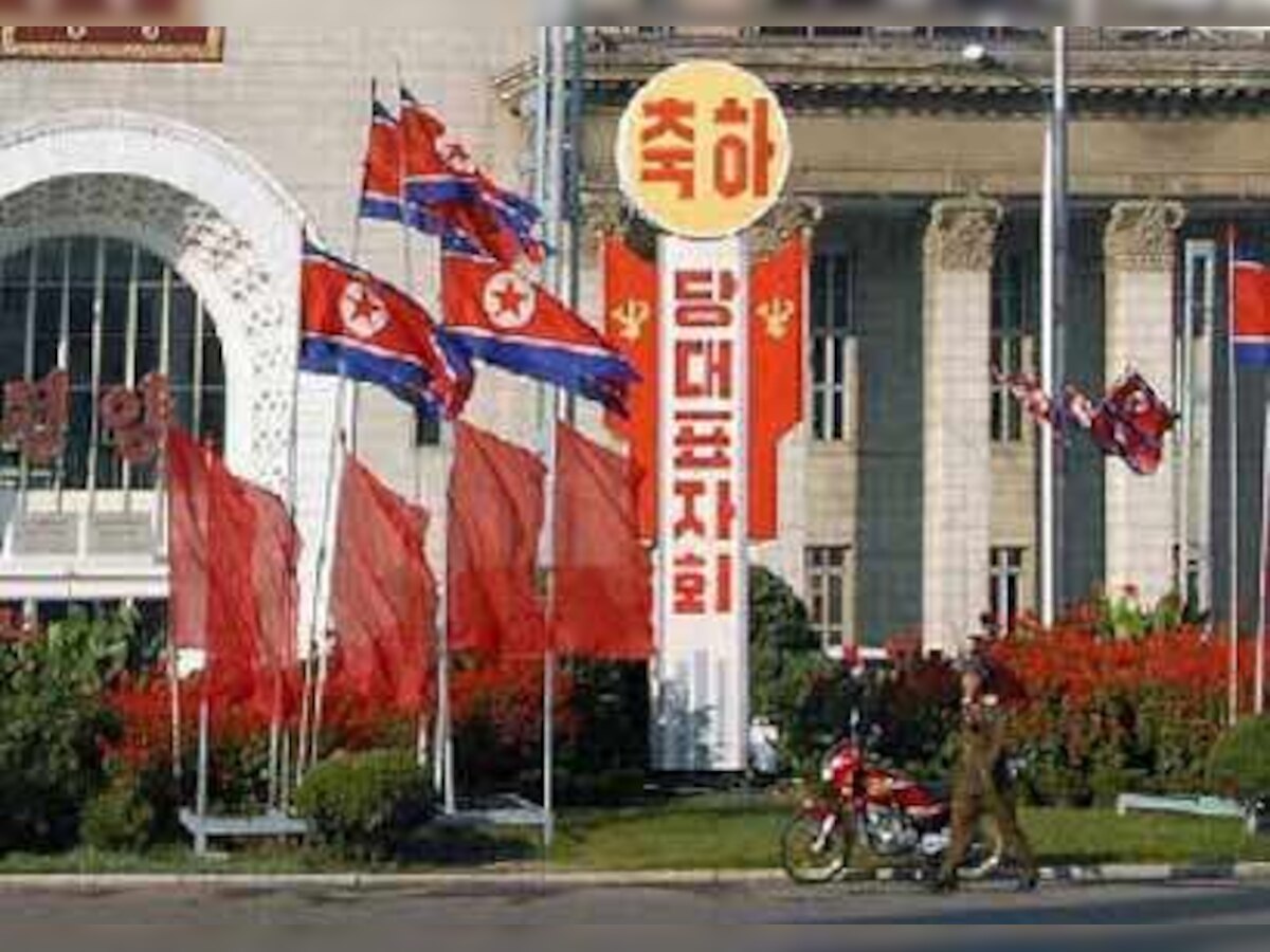 North Korea military appears to back Kim Jong-il succession