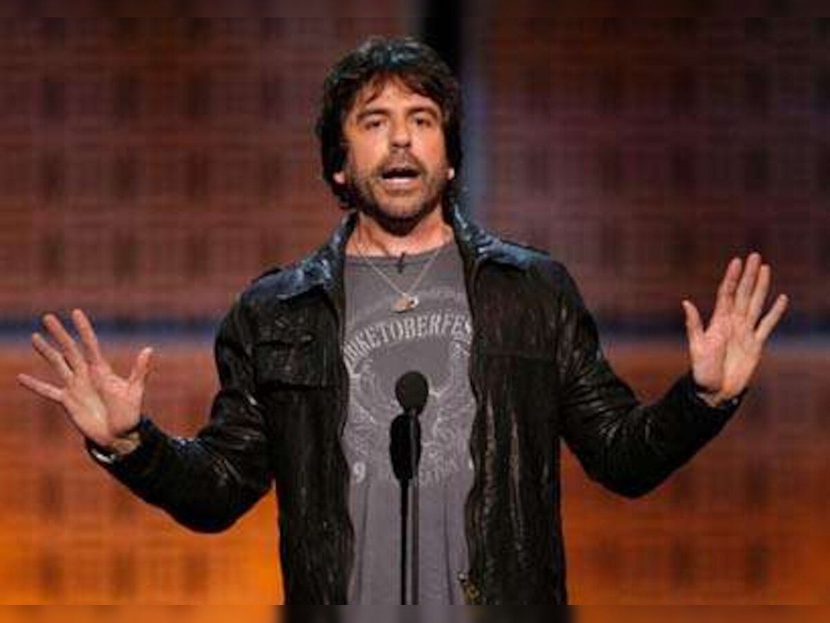 Comic Greg Giraldo dies at age 44