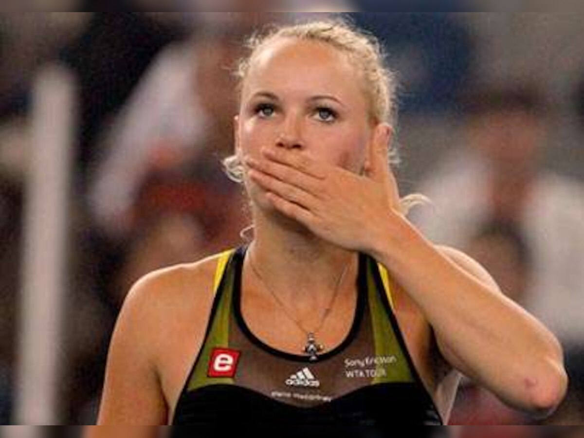 Caroline Wozniacki dethrones Serena Williams to claim number one spot