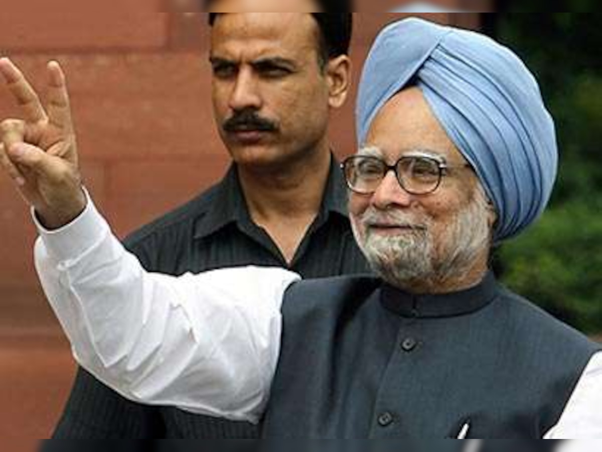 PM Manmohan Singh greets nation on Durga Puja, Dussehra