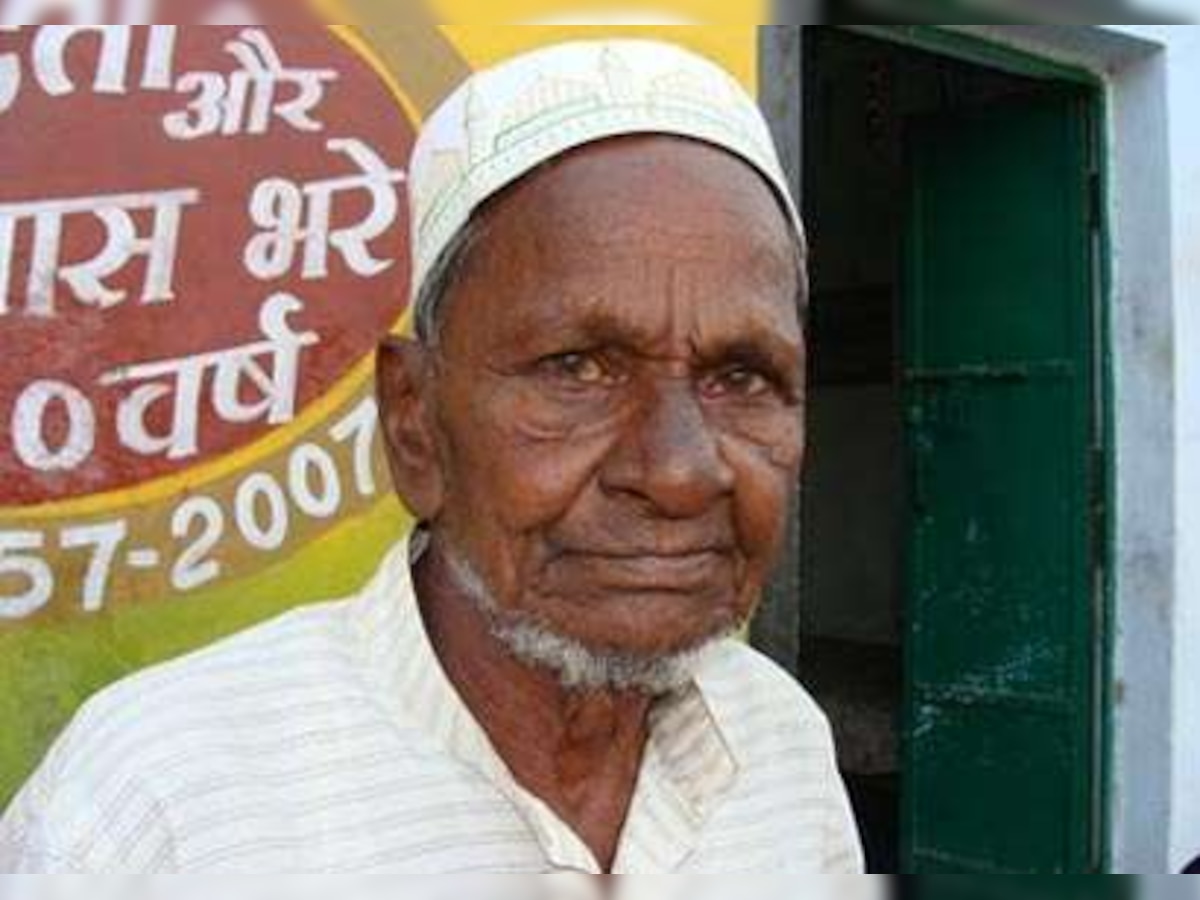 Hashim Ansari slams people trying to take Ayodhya dispute to Supreme Court