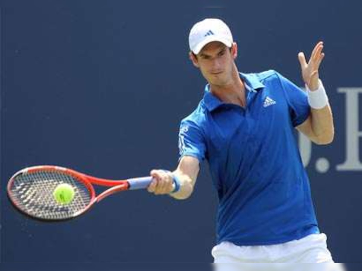 Andy Murray swats aside Jeremy Chardy in Shanghai