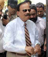 After getting bail, ex-Haryana DGP SPS Rathore released from jail