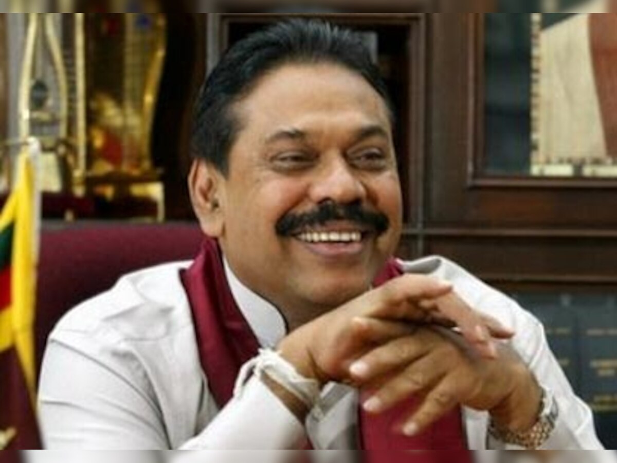 Mahinda Rajapaksa meets representatives of Tamil parties