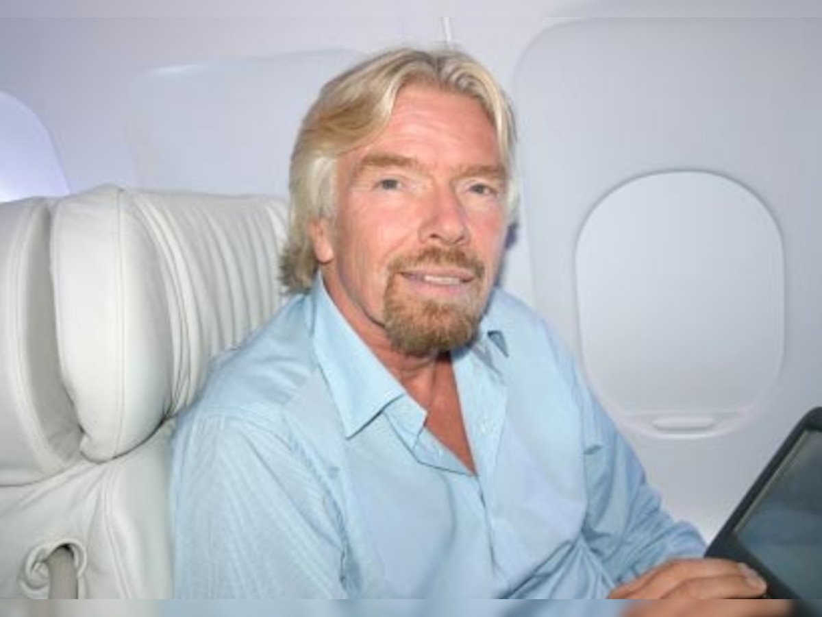 Virgin Boss Richard Branson To Dress As Airasia Stewardess After Losing Bet